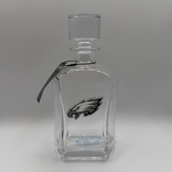 The Memory Company Other - Philadelphia Eagles Glass Decanter 26oz‎ Whiskey Scotch Vodka Spirits Memory Co
